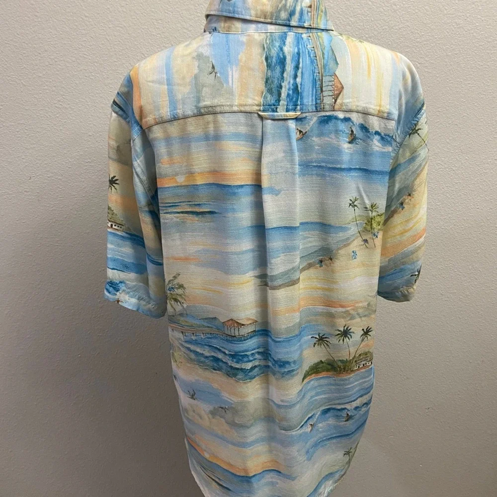 Tommy Bahama The Veracruz Cay Mens Med‎ Button Up Shirt Tropical Beach Scene